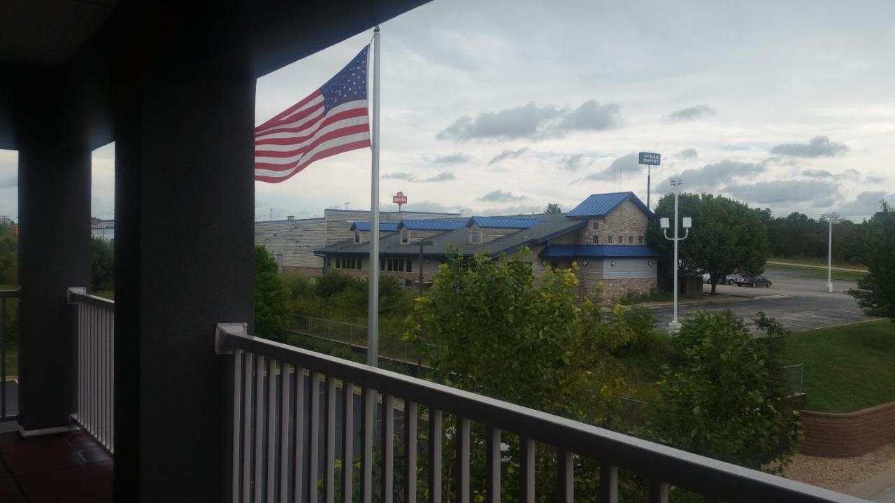 Mainstay Suites St Robert - Fort Leonard Wood Saint Robert Ngoại thất bức ảnh